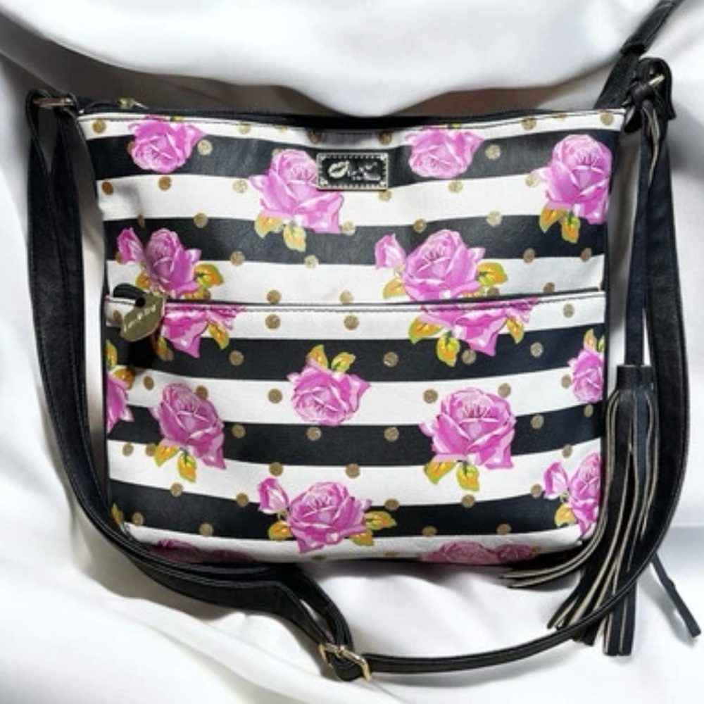 BETSEY JOHNSON……..…Black & White floral Striped Lined Shoulder Bag. Pre Loved